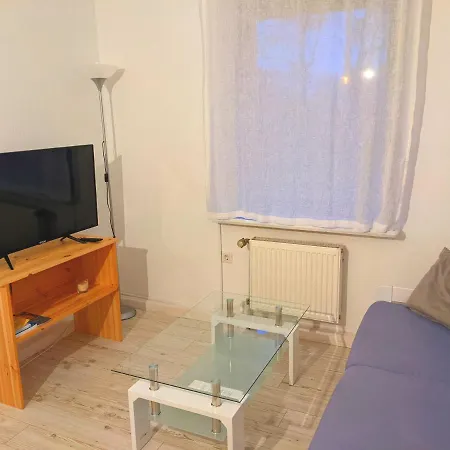 Salzhaff 4 דירה *