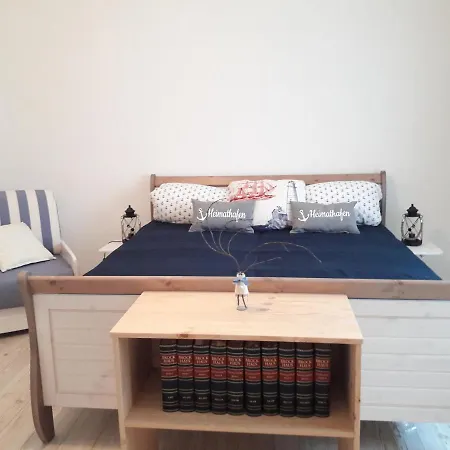 דירה Salzhaff 4 *